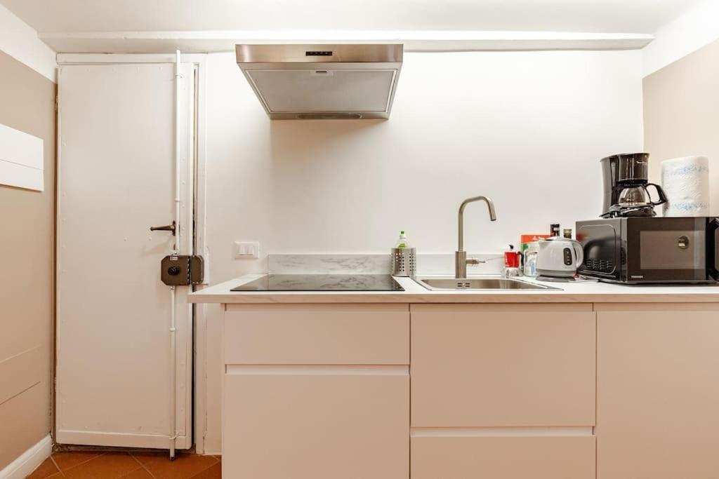 Amazing Apartment In Piazza Santa Croce Firenze Extérieur photo